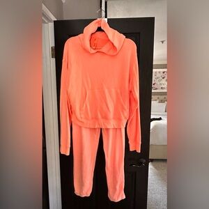 SKIMS | Neon Orange | Classic hoodie & Joggers set | top L | pants M